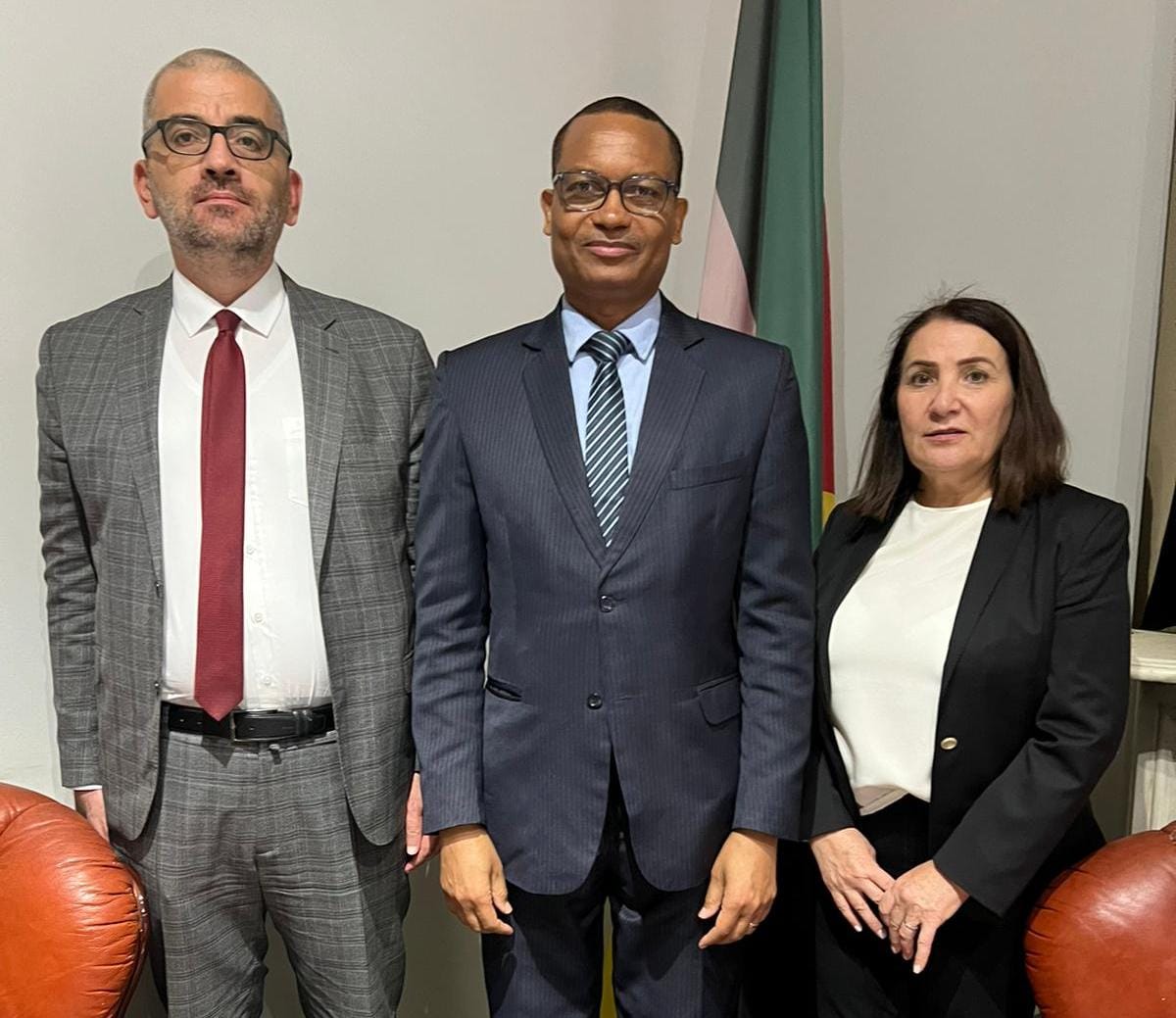 Syrian Negotiation Commission Meets with Mozambique’s Permanent Mission at the UN